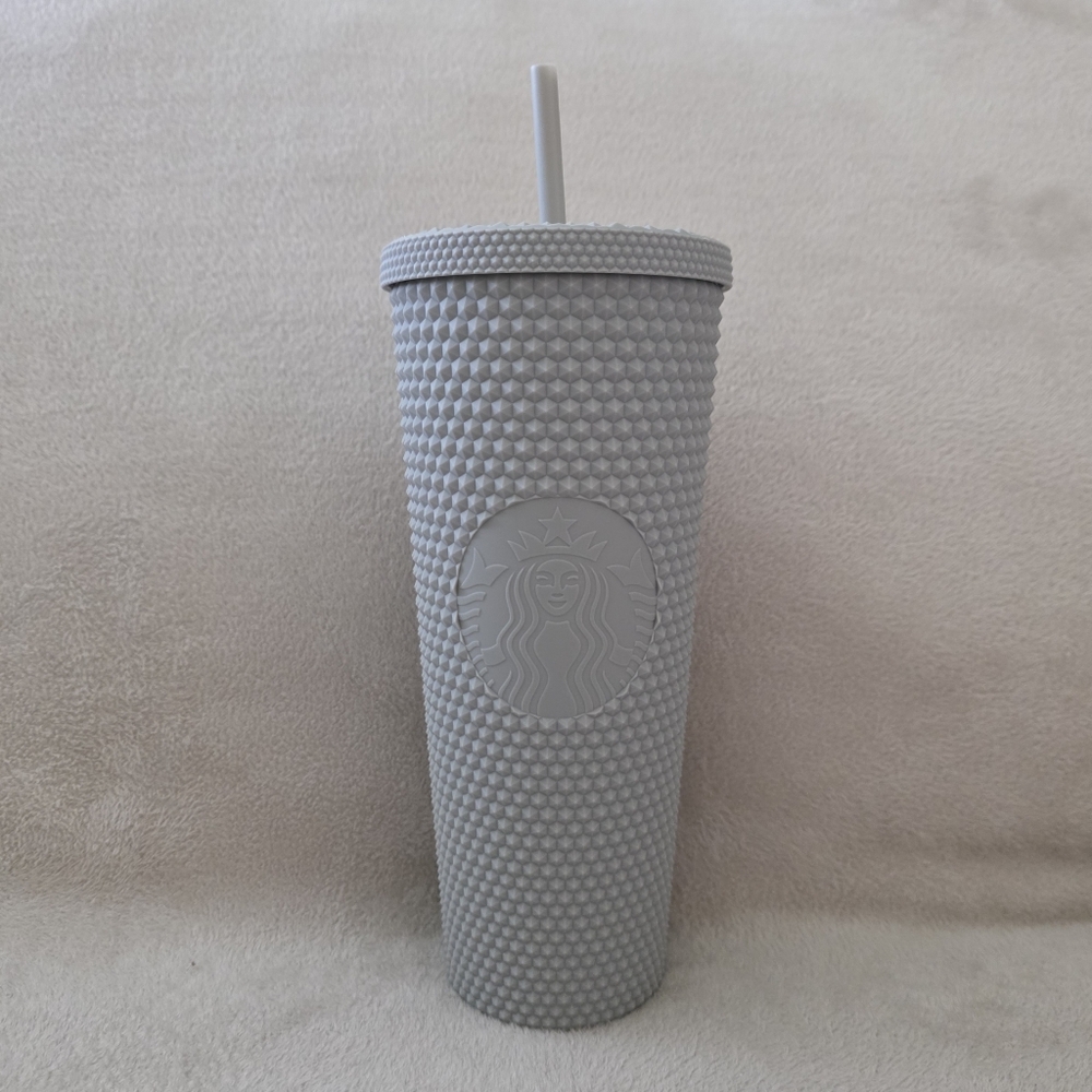 🩶NWT Starbucks Studded Cold Cup Tumbler 24 oz, Indonesia Matte Cool Grey 2021